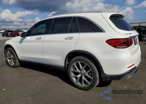 2020 Mercedes-Benz Glc 300 z USA, uszkodzony, nr VIN WDC0G8DB9LF754029